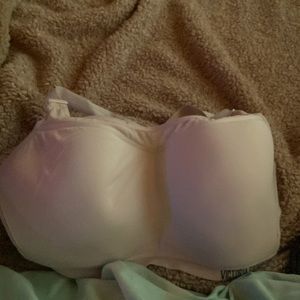 Victoria Secret 38 DDD padded sports bra